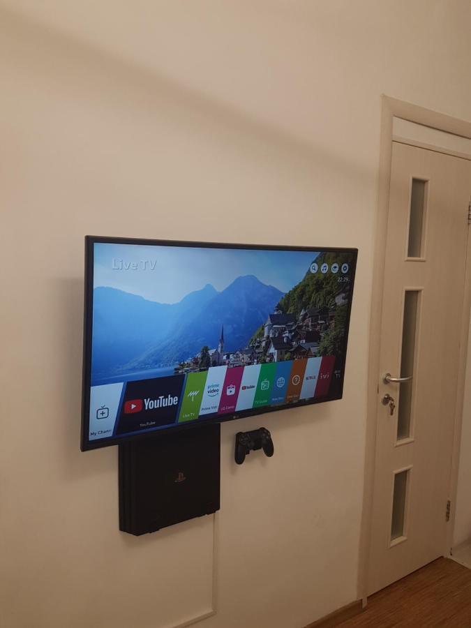 London Apartment, Odessa Екстериор снимка